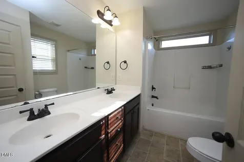 198 Balboa Parkway Clayton NC 27520