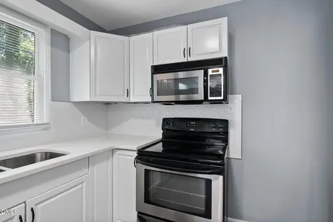 2108 Treverton Place Raleigh NC 27609