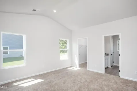 562 Chedworth Drive Angier NC 27501