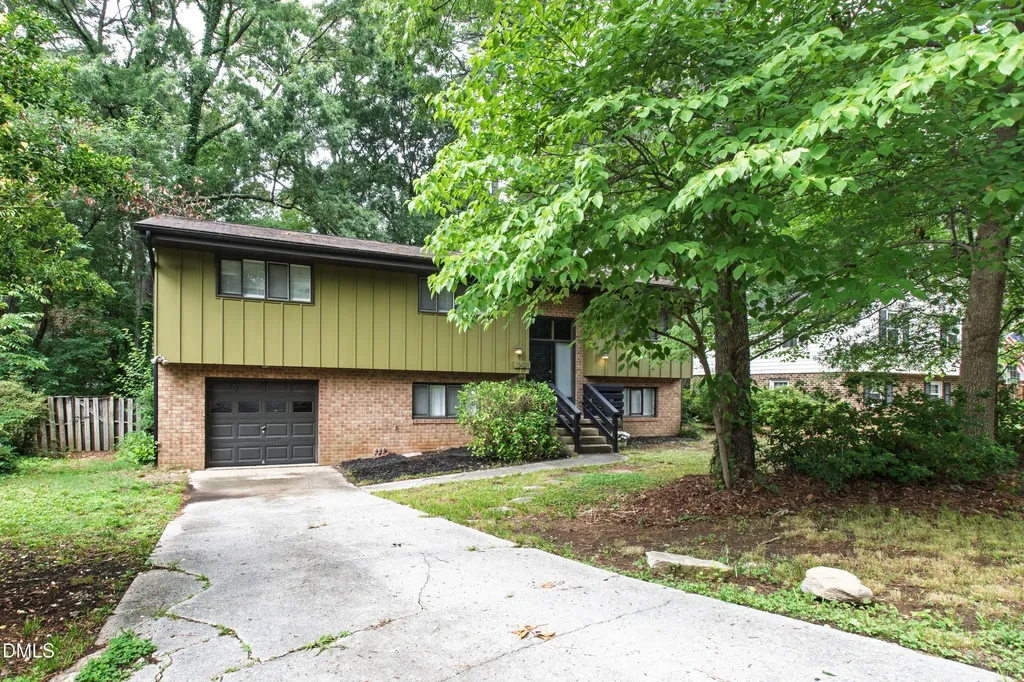 3421 Huntleigh Drive Raleigh NC 27604
