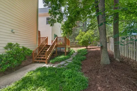 10 Altmont Court Durham NC 27705