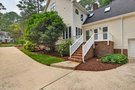 10 Altmont Court Durham NC 27705