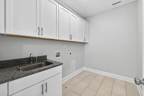 600 Ressler Street Holly Springs NC 27540