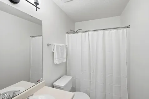 5905 Endsley Court Raleigh NC 27610