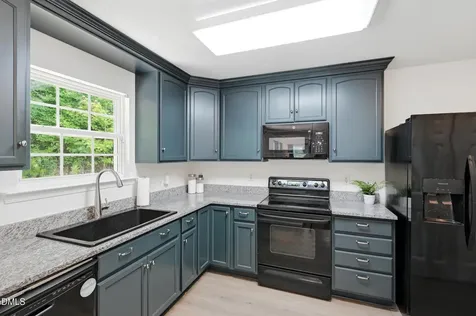 5905 Endsley Court Raleigh NC 27610