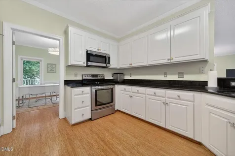 7328 John Hopkins Court Raleigh NC 27616