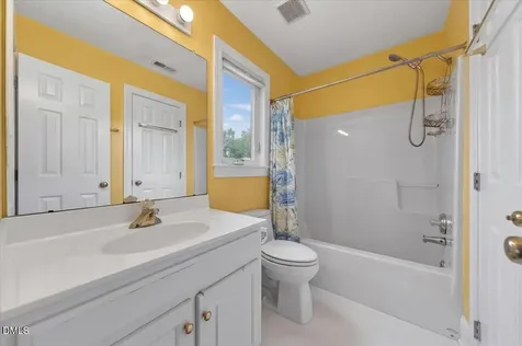 7328 John Hopkins Court Raleigh NC 27616