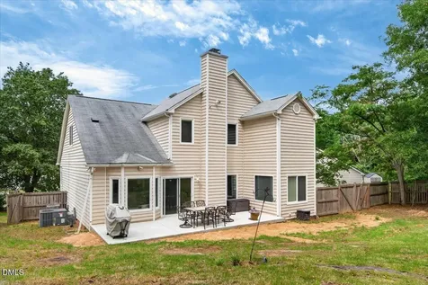 7328 John Hopkins Court Raleigh NC 27616