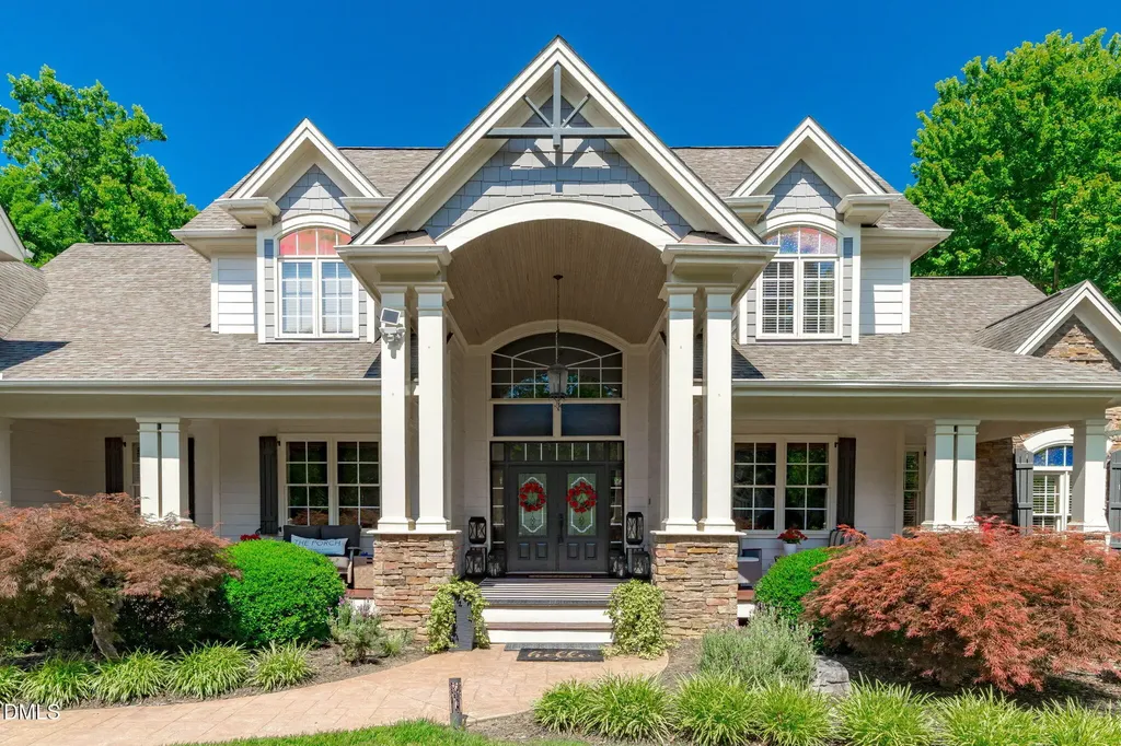 2922 Bells Pointe Court Apex NC 27539