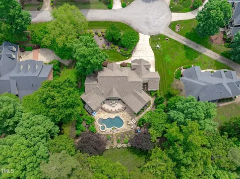 2922 Bells Pointe Court Apex NC 27502