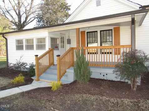 815 N Durham Avenue Creedmoor NC 27522