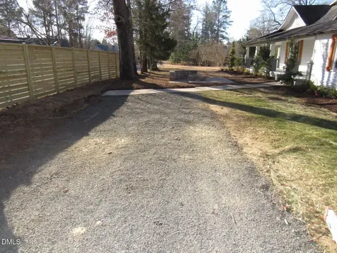 815 N Durham Avenue Creedmoor NC 27522