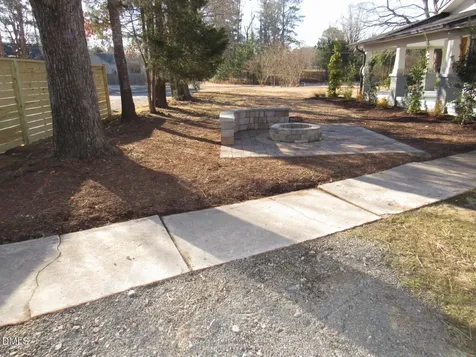 815 N Durham Avenue Creedmoor NC 27522