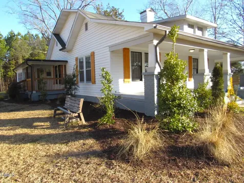815 N Durham Avenue Creedmoor NC 27522