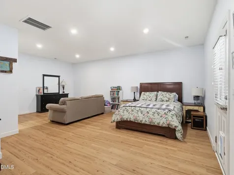 351 Bridgegate Drive Cary NC 27519