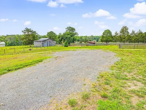 737 Epps Clark Road Siler City NC 27344