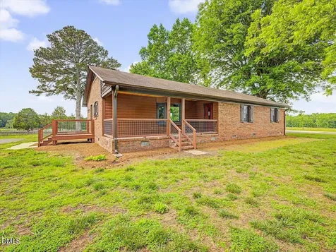 737 Epps Clark Road Siler City NC 27344