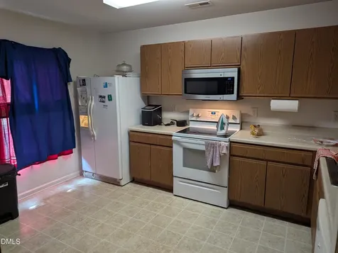 3627 Cyrus Street Raleigh NC 27610