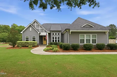 15 Ashland Court Zebulon NC 27597