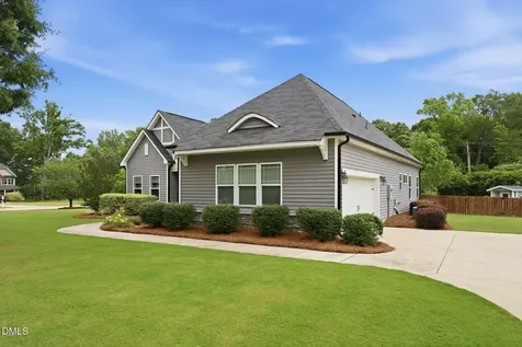 15 Ashland Court Zebulon NC 27597