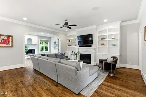 2112 Kipawa Street Raleigh NC 27607