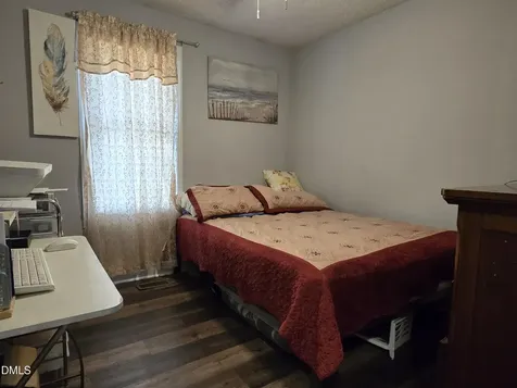 3313 Neptune Drive Raleigh NC 27604