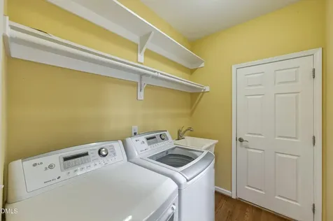 205 Swansboro Drive Cary NC 27519
