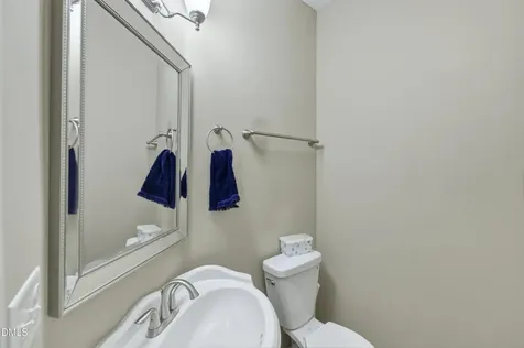 205 Swansboro Drive Cary NC 27519