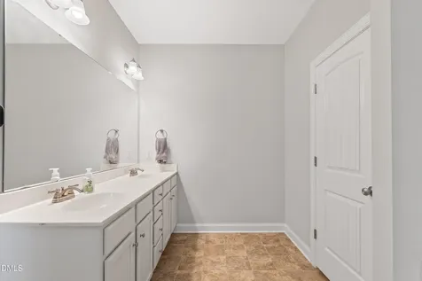 548 Brazil Nut Lane Smithfield NC 27577