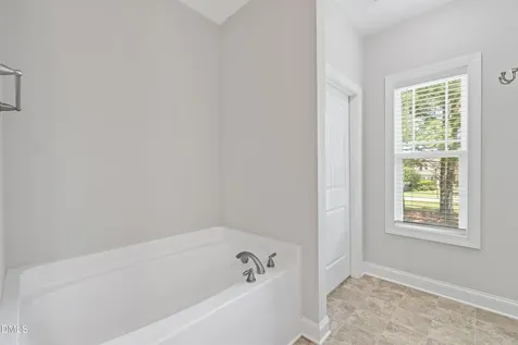 548 Brazil Nut Lane Smithfield NC 27577