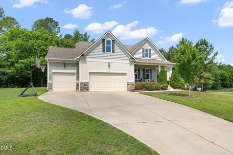 548 Brazil Nut Lane Smithfield NC 27577