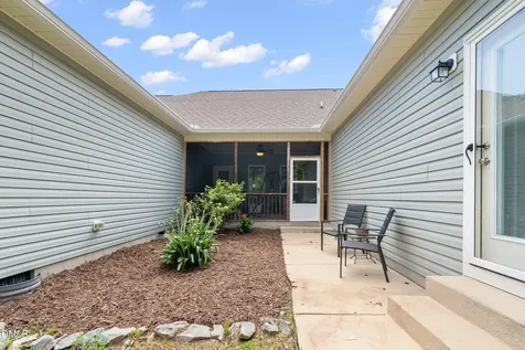 548 Brazil Nut Lane Smithfield NC 27577