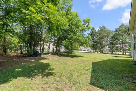 548 Brazil Nut Lane Smithfield NC 27577