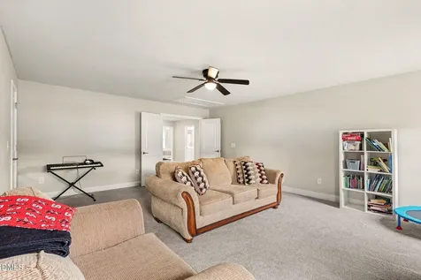 52 Heirloom Court Benson NC 27504