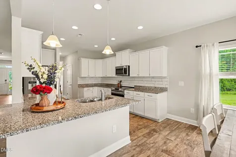 52 Heirloom Court Benson NC 27504