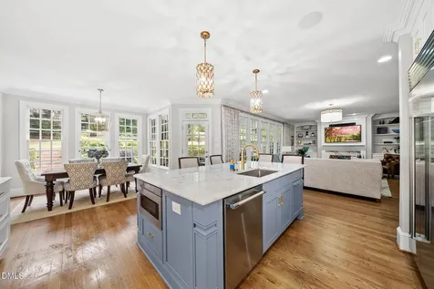 1723 Brooks Avenue Raleigh NC 27607