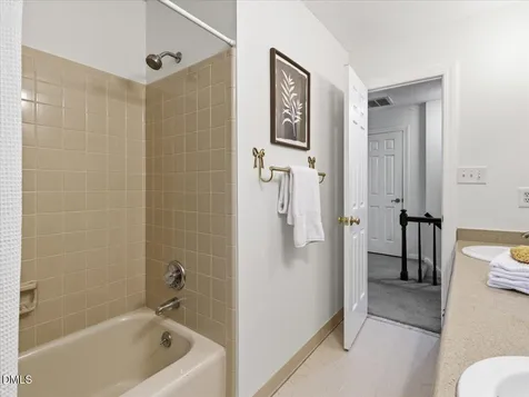 7104 Leveret Circle Raleigh NC 27615