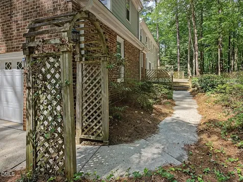 7104 Leveret Circle Raleigh NC 27615