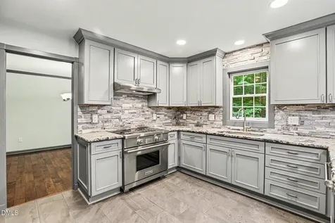 609 Ted Avenue Raleigh NC 27614