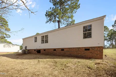 493 Winding Ridge Sanford NC 27332