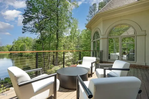 25303 Ludwell Chapel Hill NC 27517