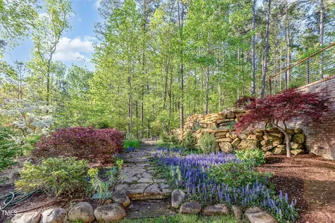 25303 Ludwell Chapel Hill NC 27517