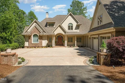 25303 Ludwell Chapel Hill NC 27517
