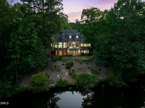 25303 Ludwell Chapel Hill NC 27517
