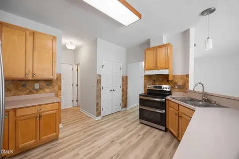 224 Inkster Cove Raleigh NC 27603