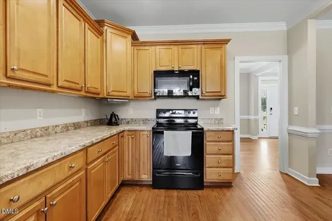 5124 Bartizan Drive Holly Springs NC 27540