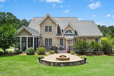 732 Parkridge Drive Clayton NC 27527