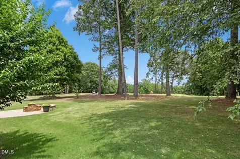 732 Parkridge Drive Clayton NC 27527