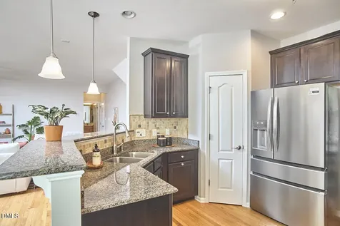 304 Shorehouse Way Holly Springs NC 27540