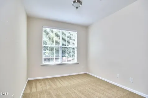 304 Shorehouse Way Holly Springs NC 27540